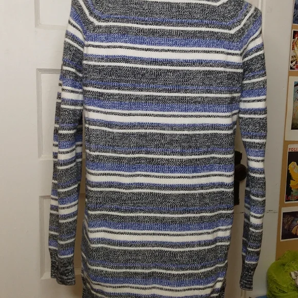 Knit Sweater - Picture 7 of 9